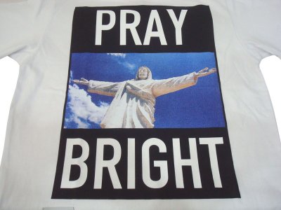 画像2: DECOY&CO. デコイアンドシーオー "Pray Bright" S/S Tシャツ